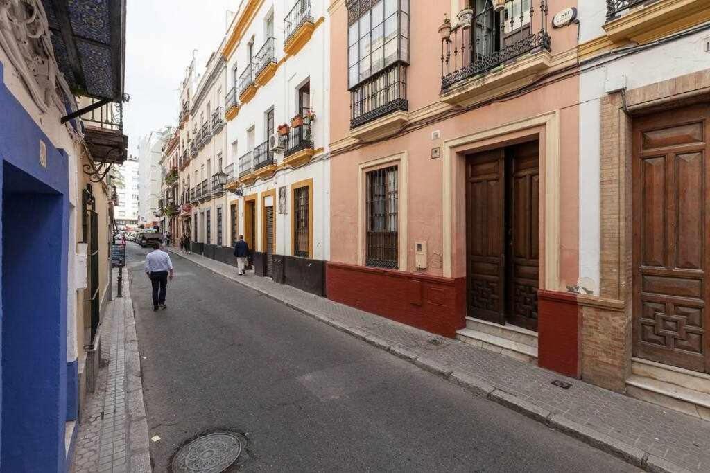 Monkeys Apartments El Arenal Santas Patronas Σεβίλλη Εξωτερικό φωτογραφία